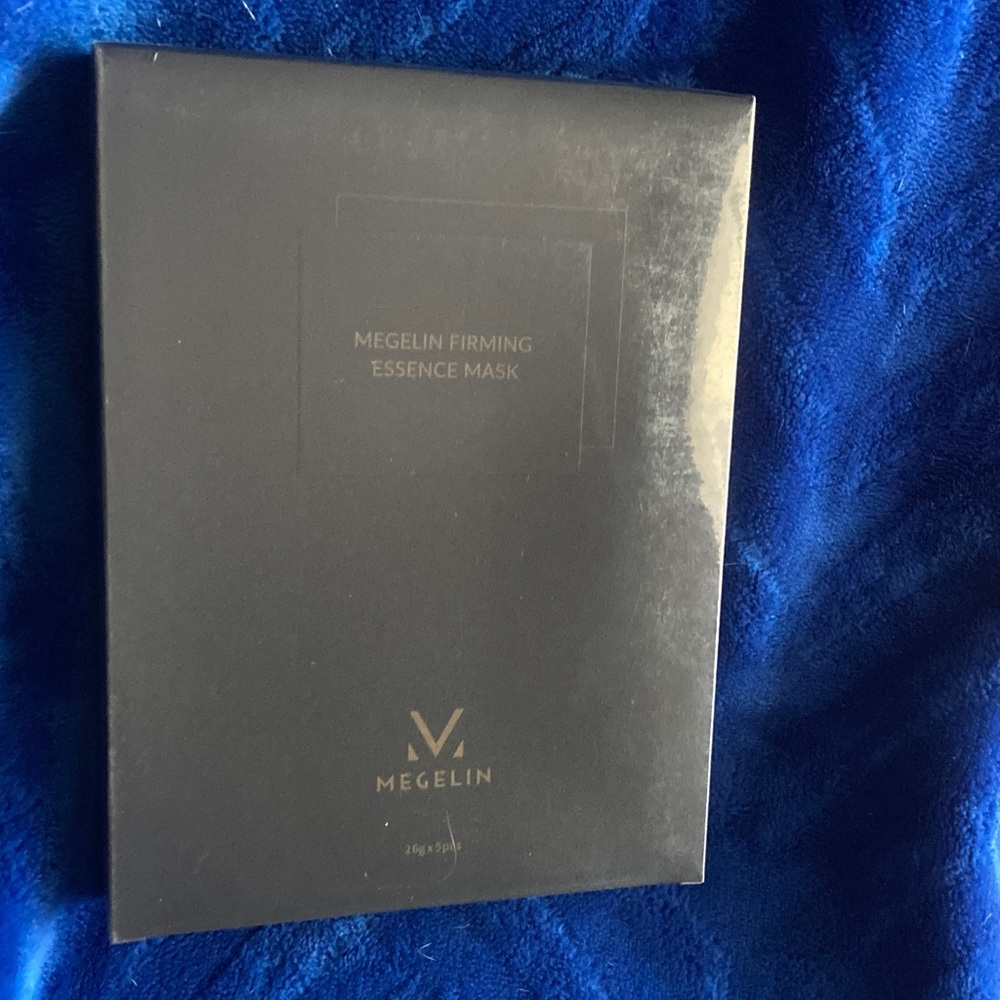 Megelin Firming Essence Mask (5 masks in the box)